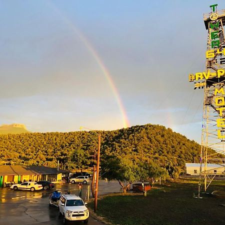 Tower 64 Motel & Rv Trinidad Eksteriør billede